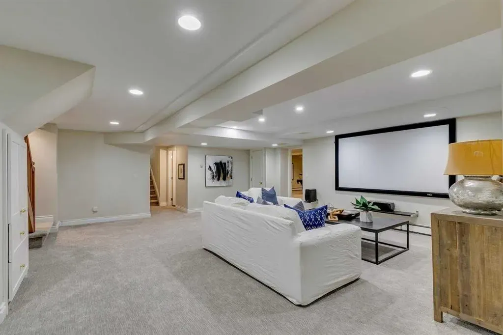 2409 Carleton Street SW