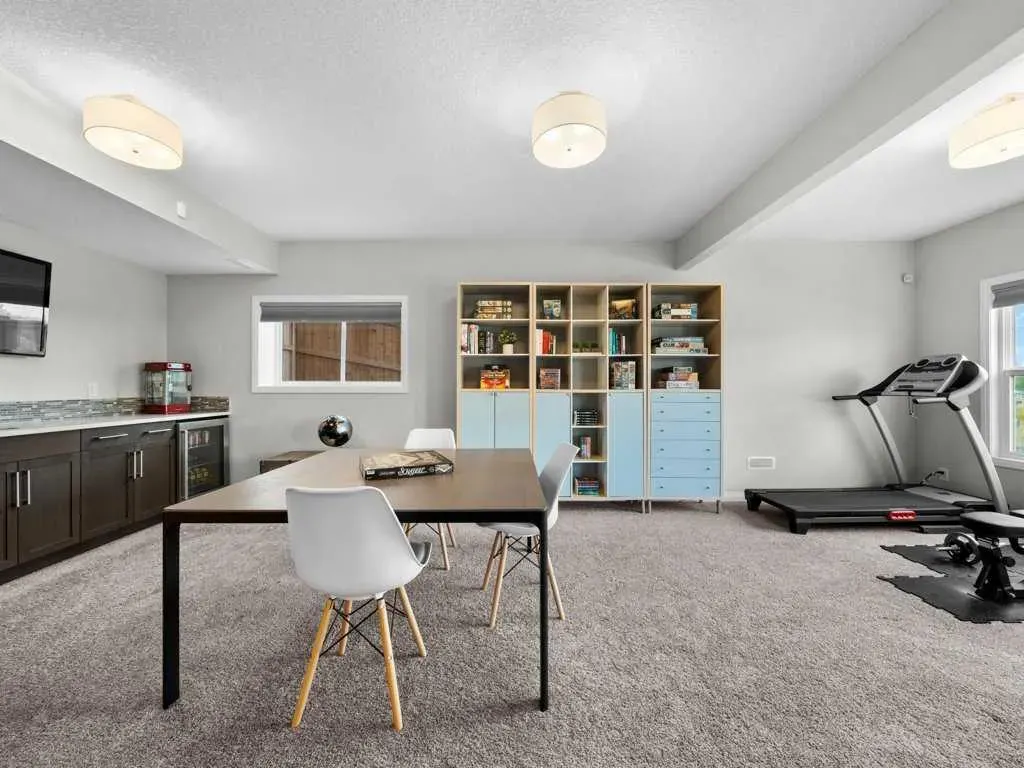 34 Riviera View