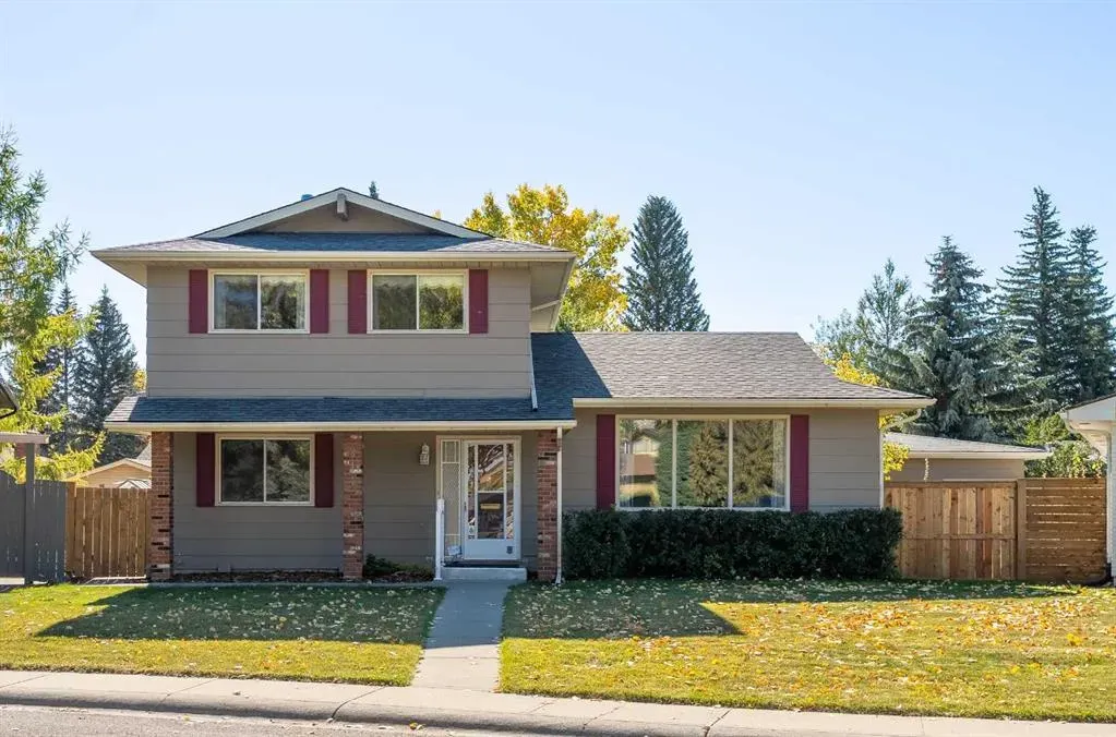 344 Parkland Way SE