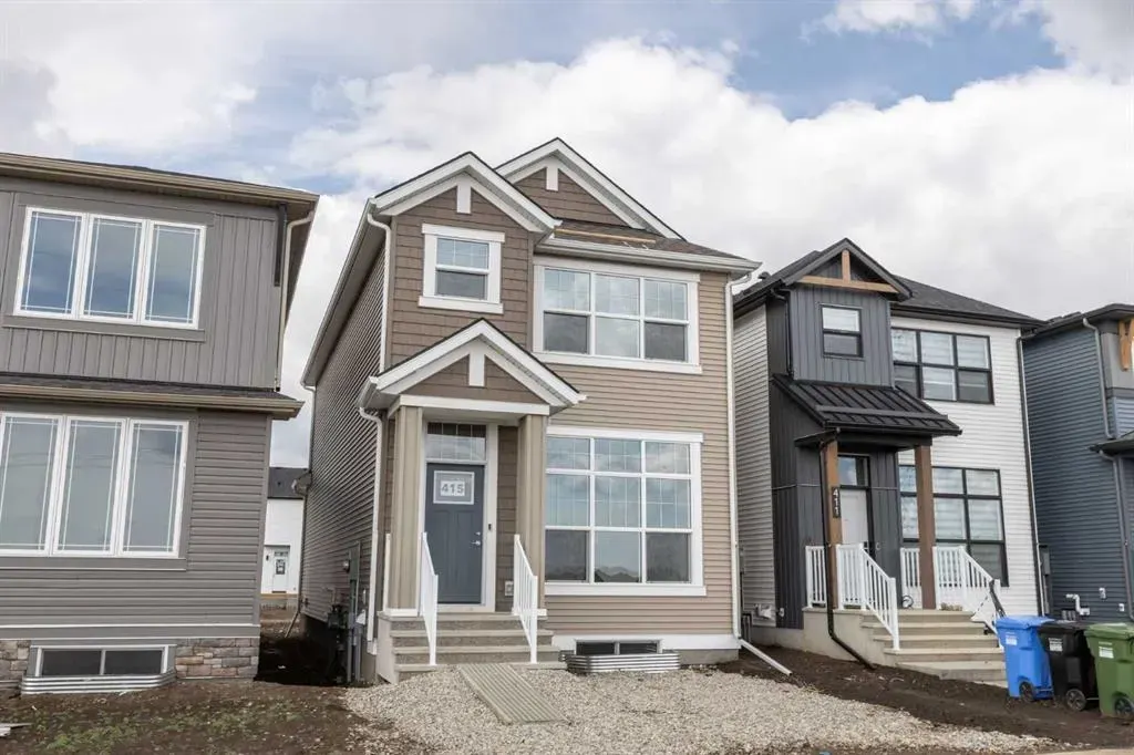 415 Hotchkiss Manor SE