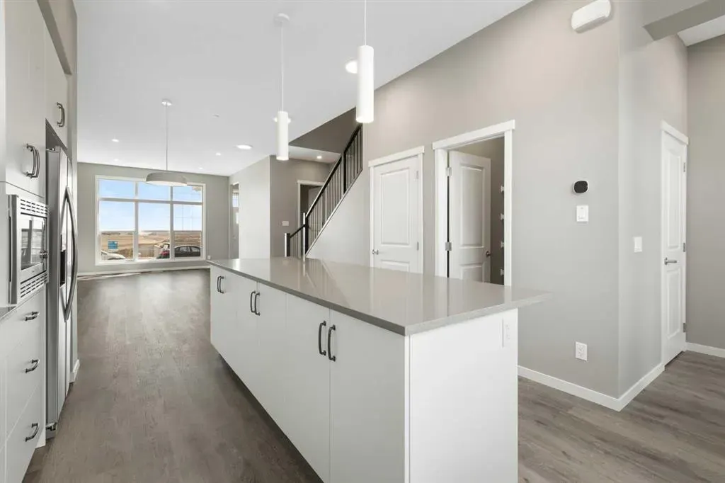 415 Hotchkiss Manor SE