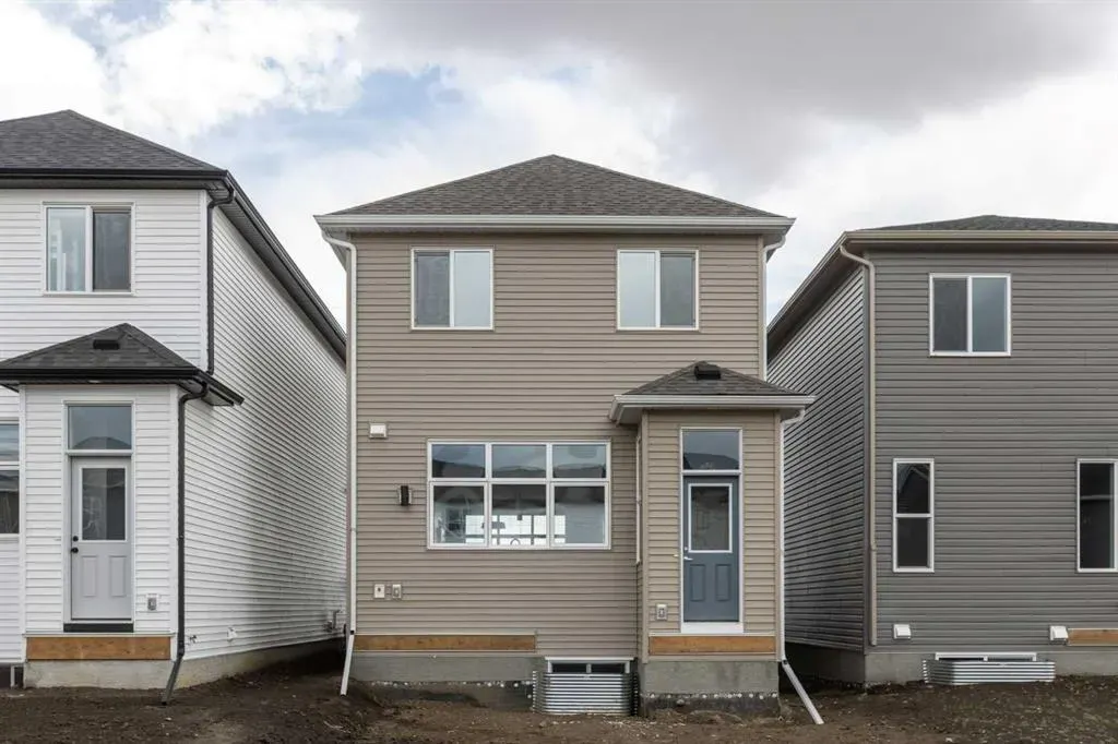 415 Hotchkiss Manor SE