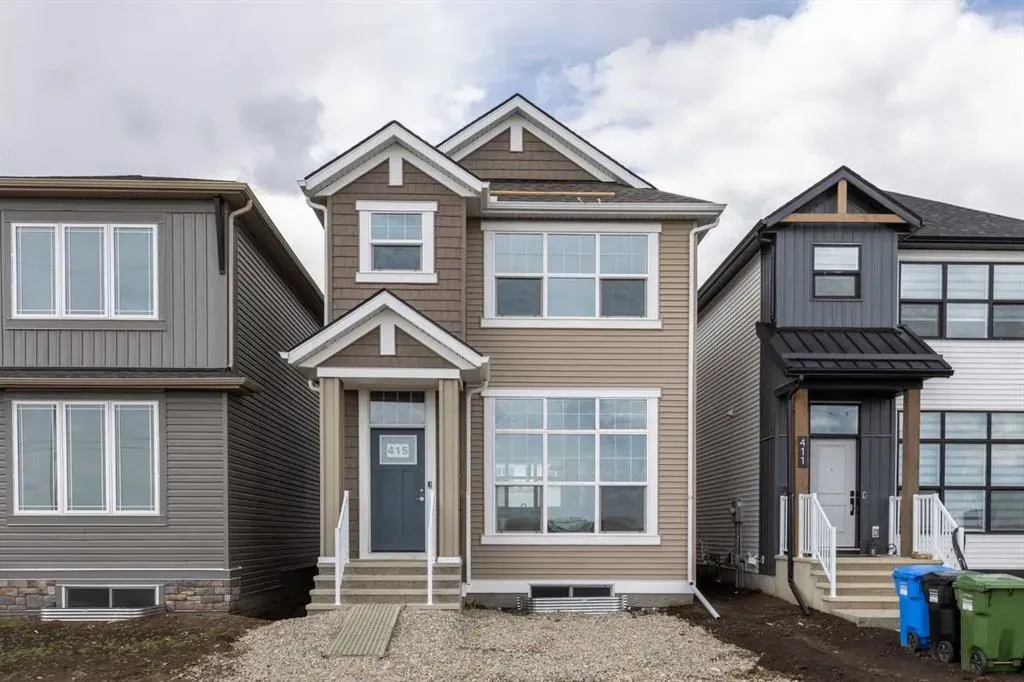 415 Hotchkiss Manor SE