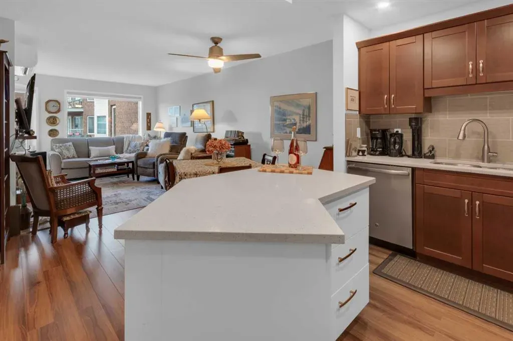 1211 Hawksbrow Point NW, #1211