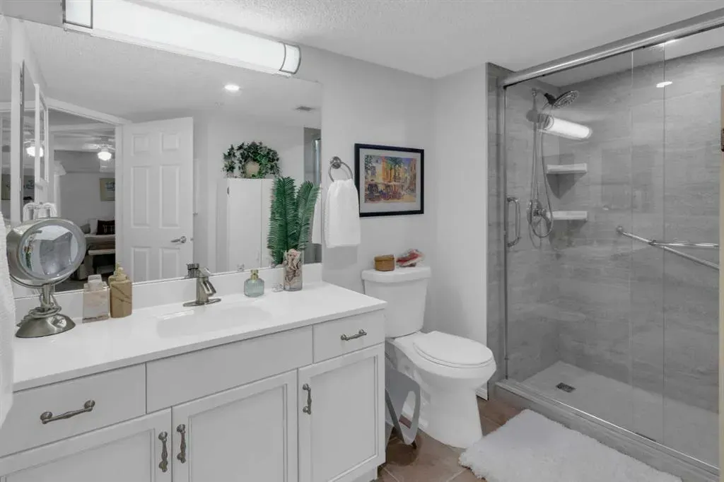 1211 Hawksbrow Point NW, #1211