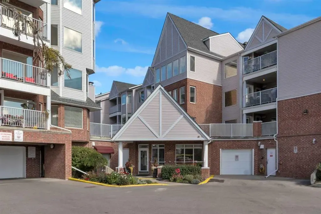 1211 Hawksbrow Point NW, #1211