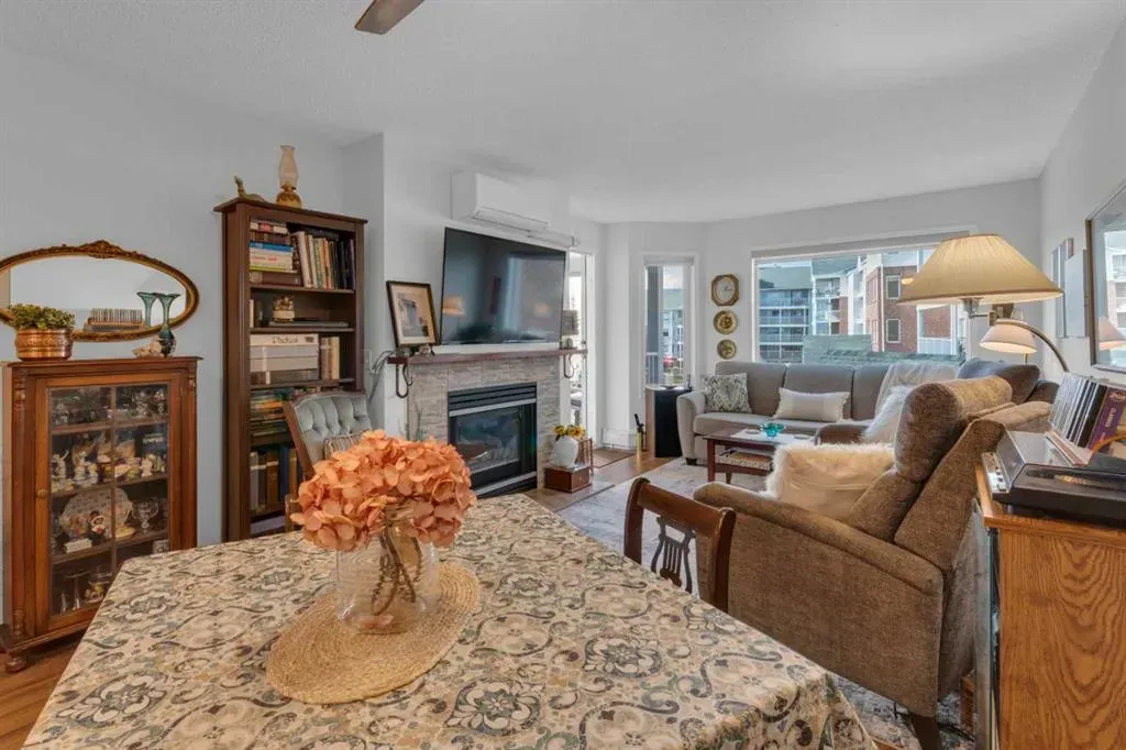 1211 Hawksbrow Point NW, #1211