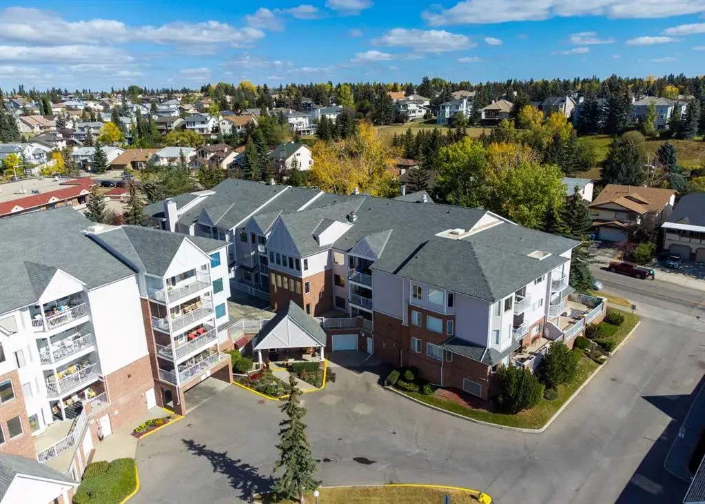 1211 Hawksbrow Point NW, #1211