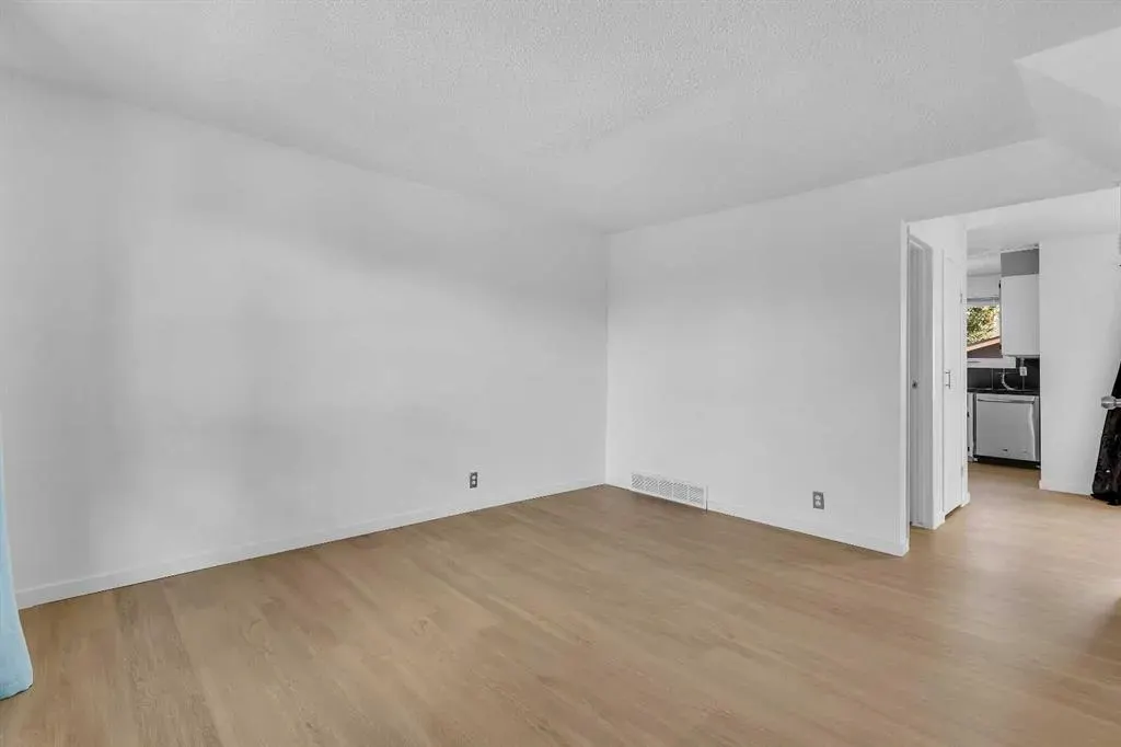 20 Whitmire Road NE