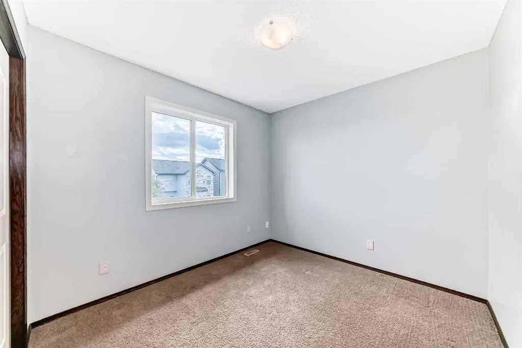 49 Sage Valley Manor NW