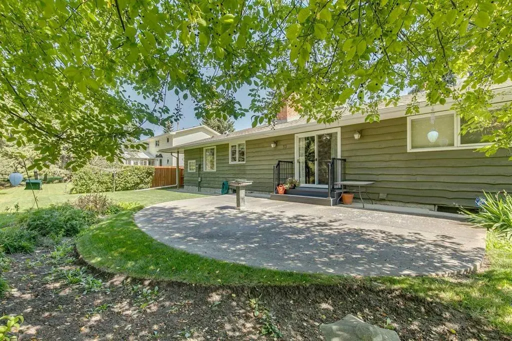 32 Vartown Place NW