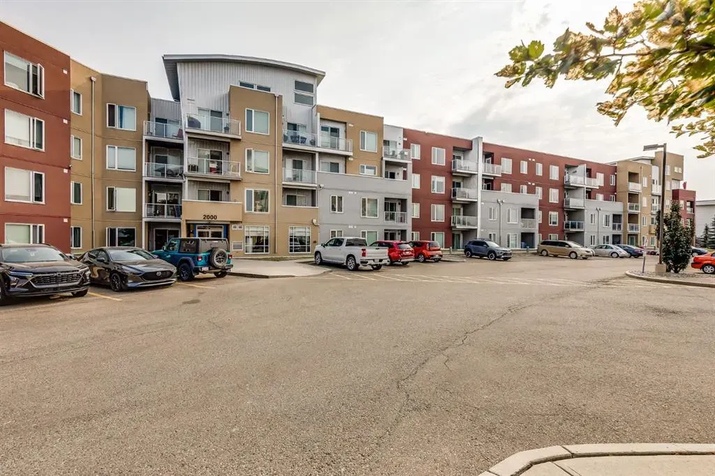 604 East Lake Boulevard NE, #2225