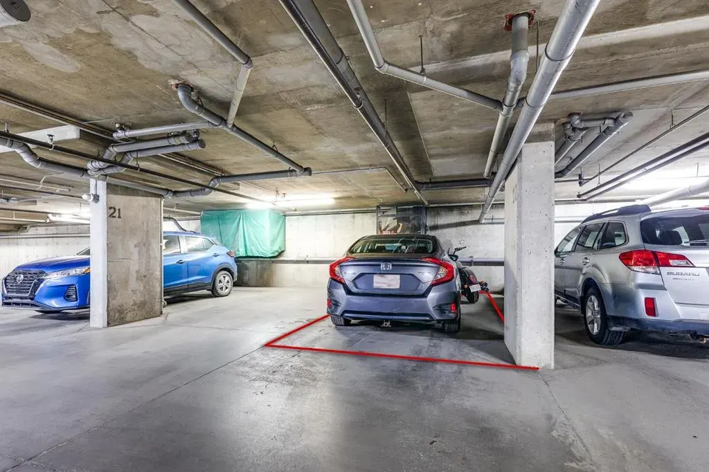 604 East Lake Boulevard NE, #2225