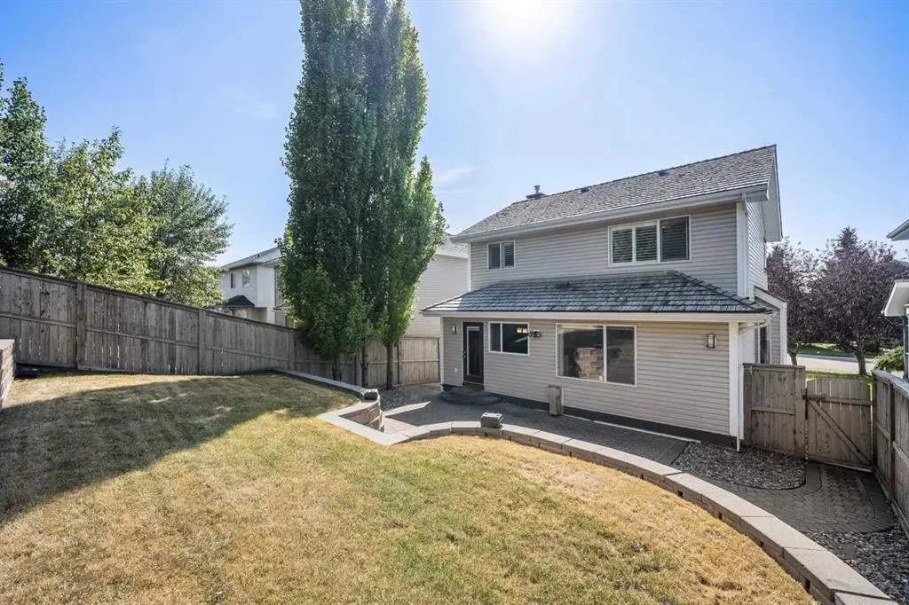 7826 Springbank Way SW