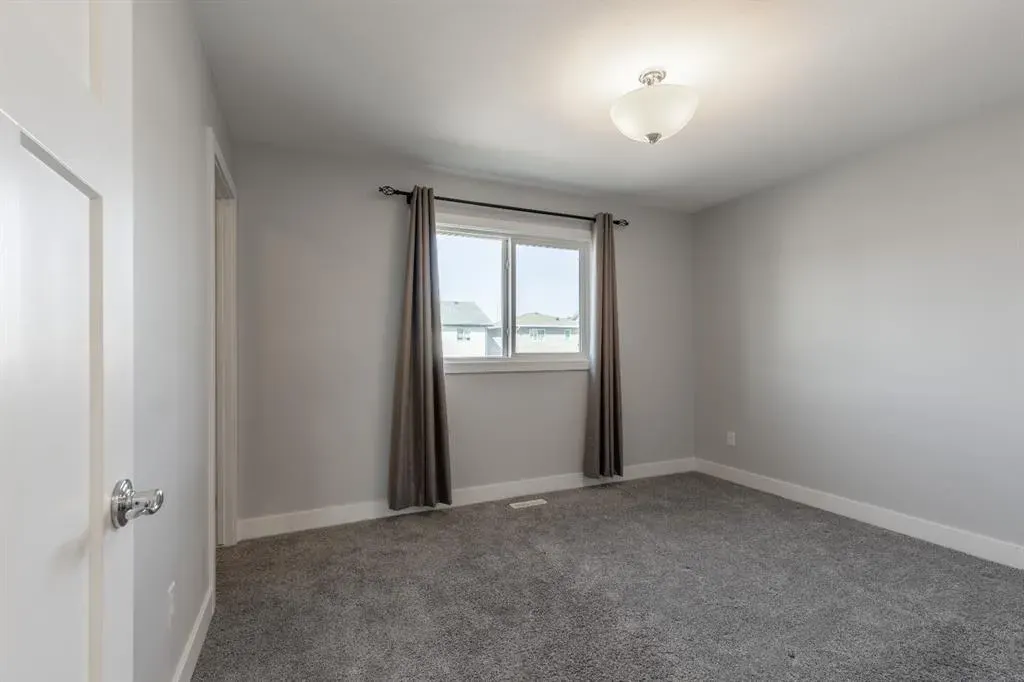 875 Miners Boulevard W