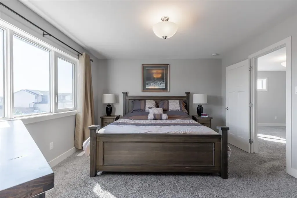 875 Miners Boulevard W