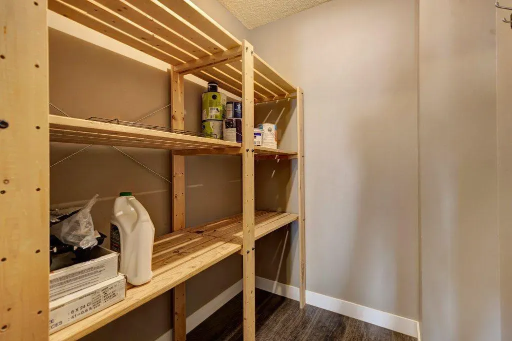 1335 12 Avenue, #211