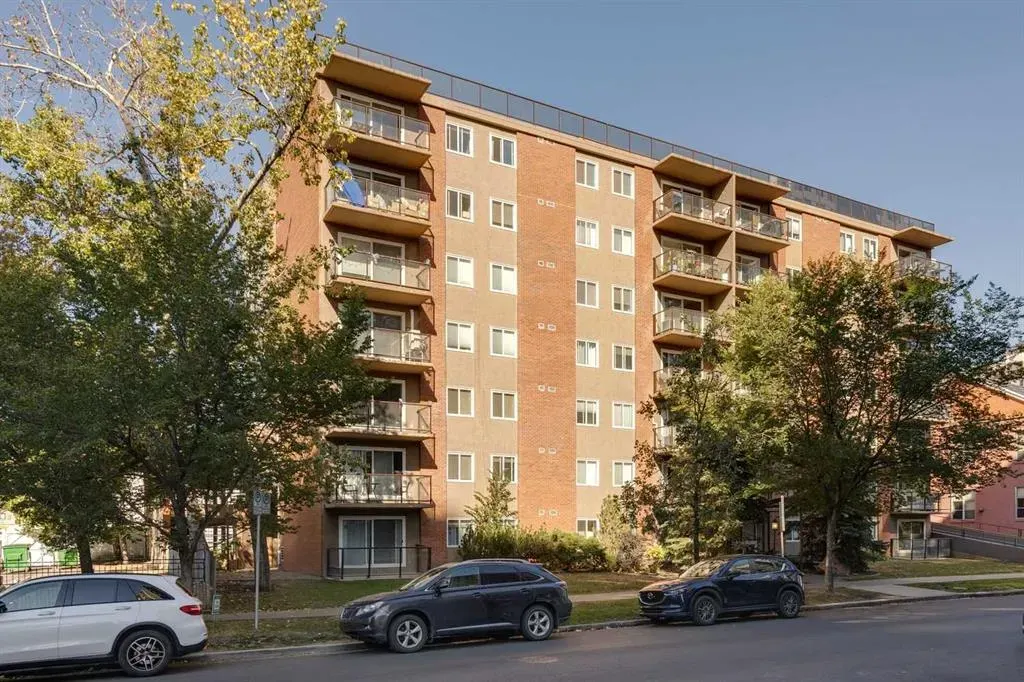 812 14 Avenue SW, #704
