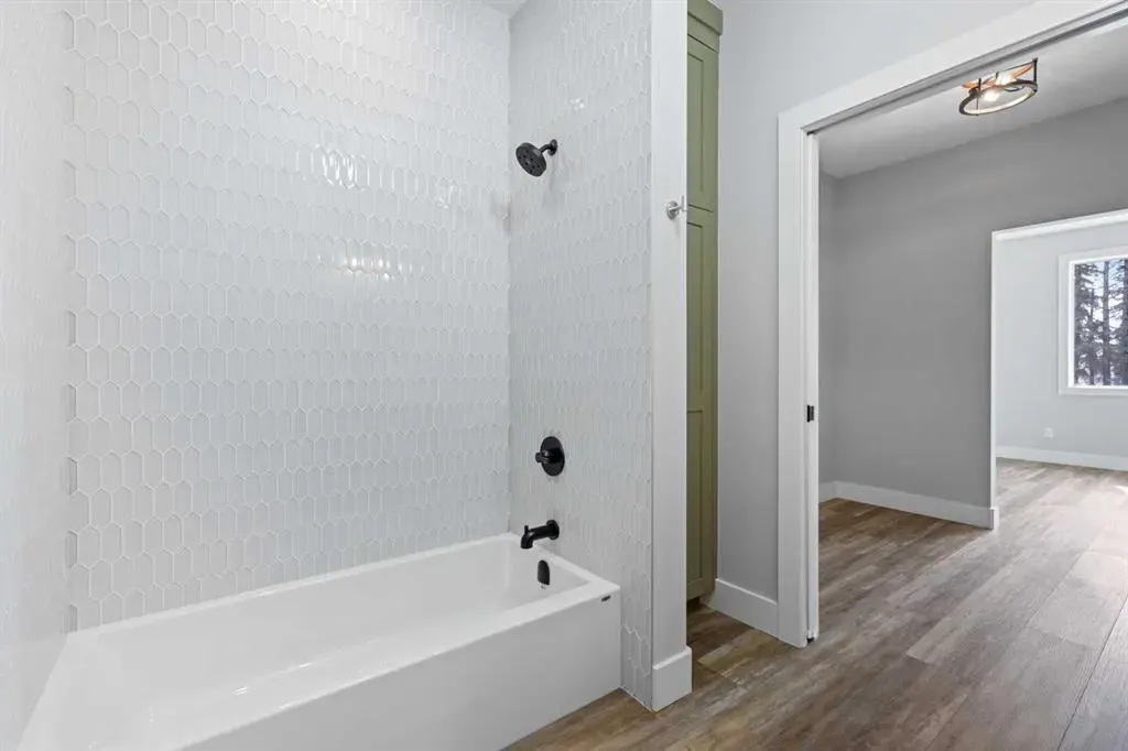 610 4 Avenue SW, #28