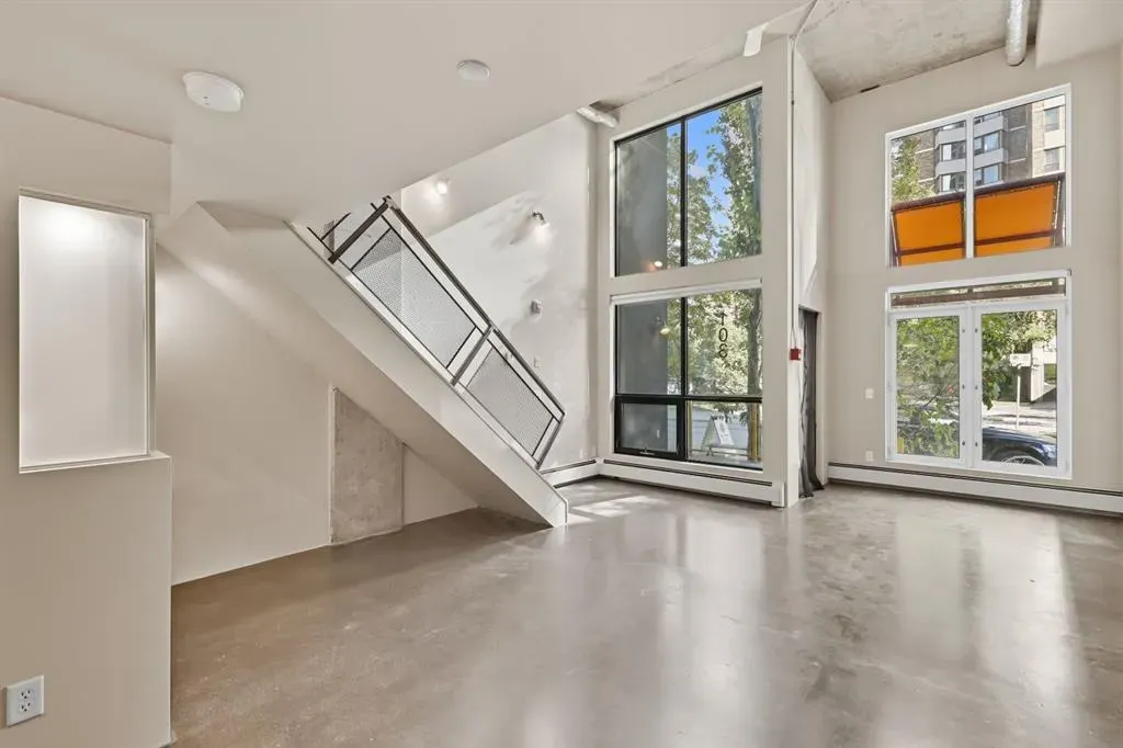 535 8 Avenue SE, #103