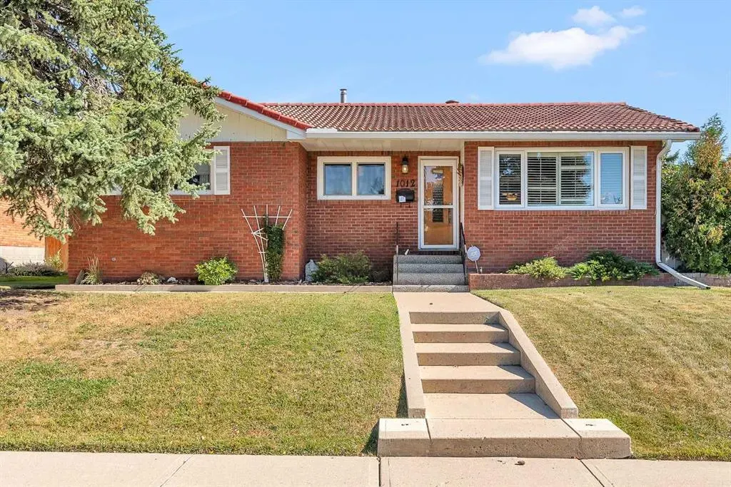 1012 Mackid Road NE