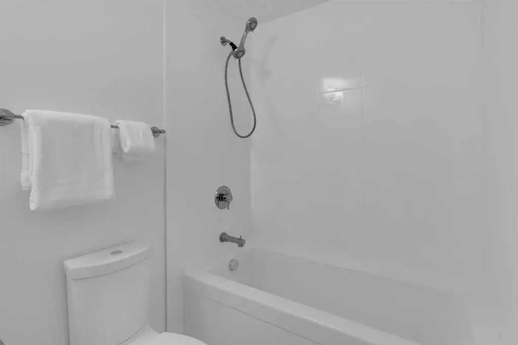 8531 8A Avenue SW, #101