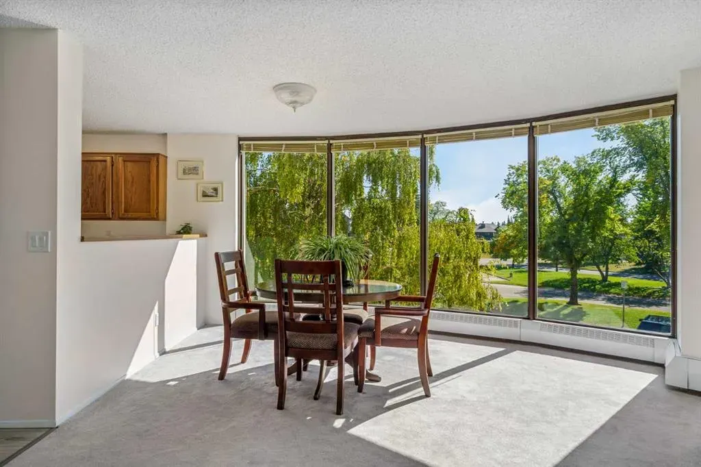 20 Coachway Road SW, #221