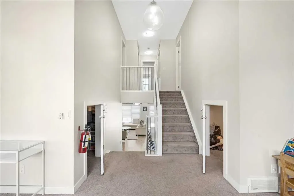 89 Sage Bluff Rise NW