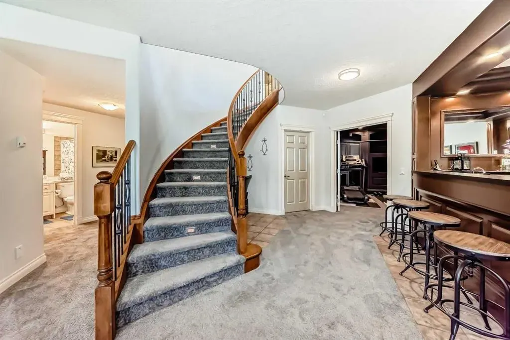 174 Royal Terrace NW