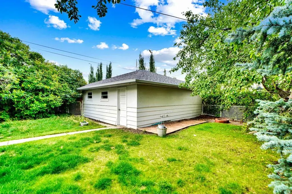 1956 Kelwood Drive SW
