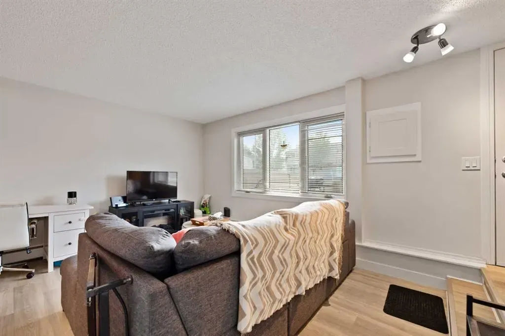 3809 45 Street SW, #79