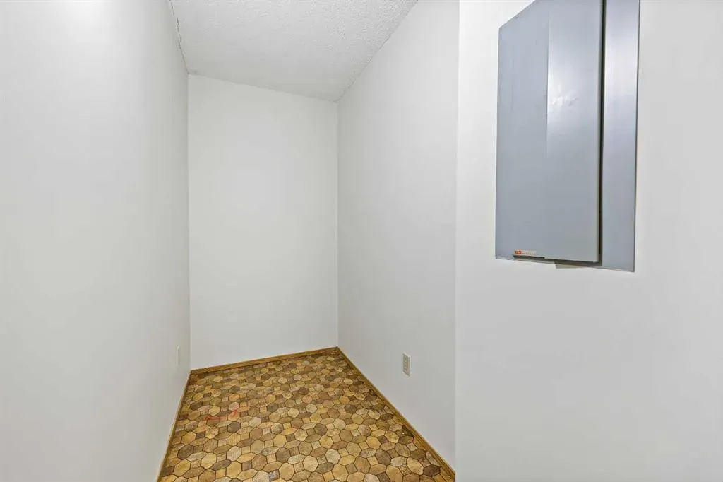 5204 Dalton Drive NW, #503