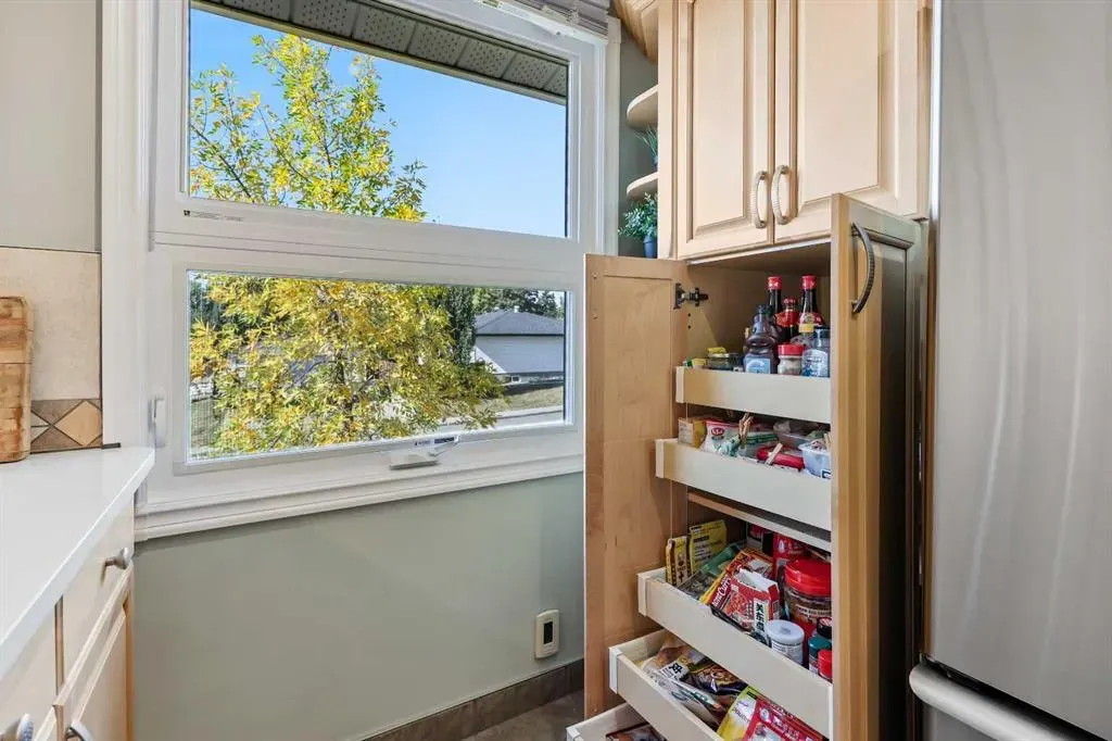 5400 Dalhousie Drive NW, #76