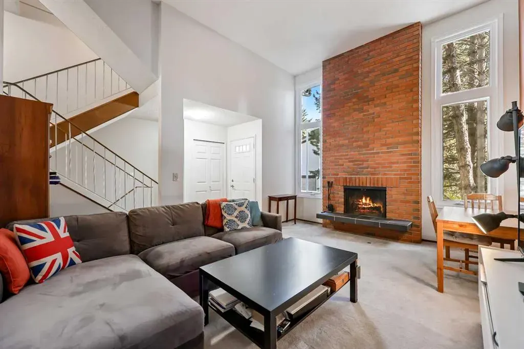 5400 Dalhousie Drive NW, #76