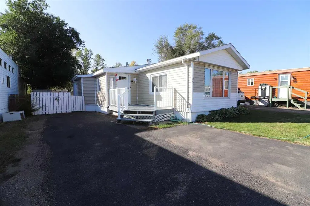 25 De Havilland Boulevard SW