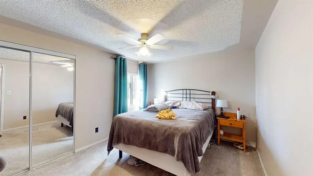 25 De Havilland Boulevard SW