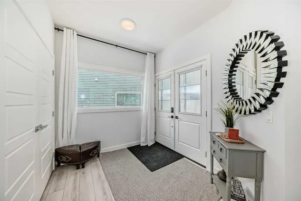 171 Red Sky Crescent NE