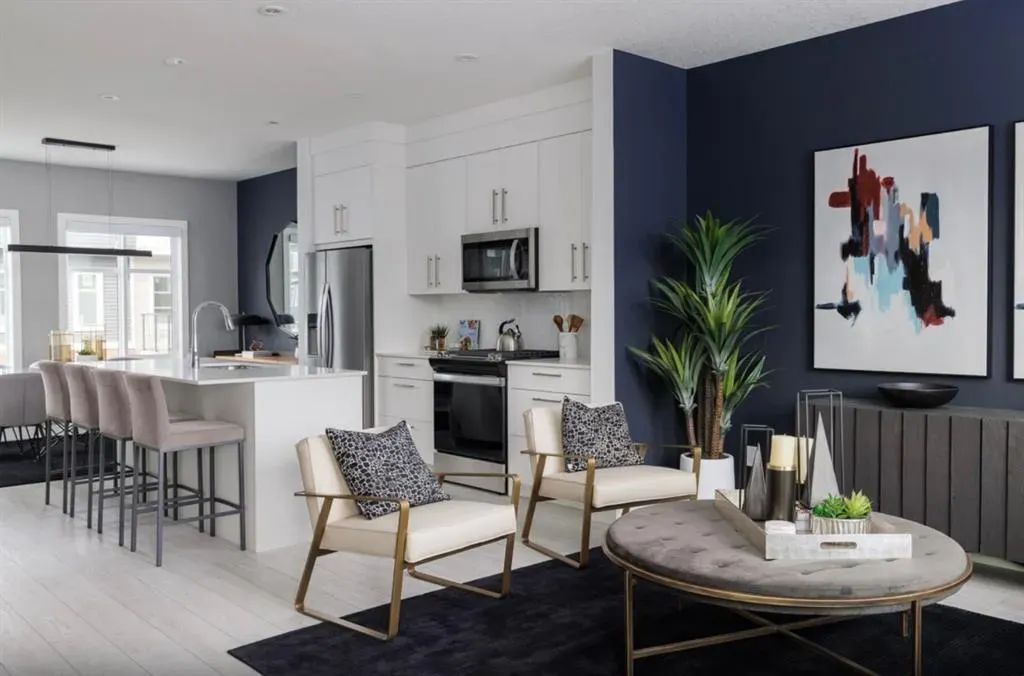 702 Chelsea Village