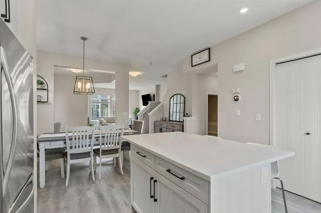 45 Willow Crescent