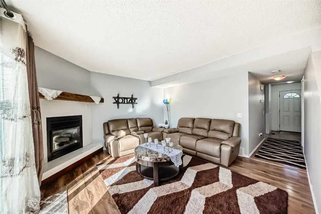 6020 Temple Drive NE, #62