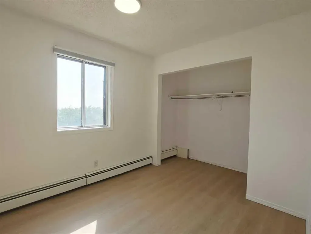 6825 Centre Street NW, #302