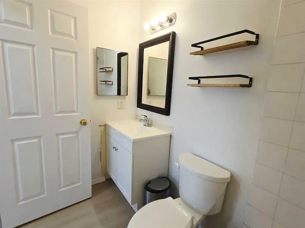 6825 Centre Street NW, #302