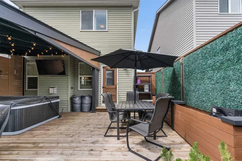 80 Legacy Crescent SE