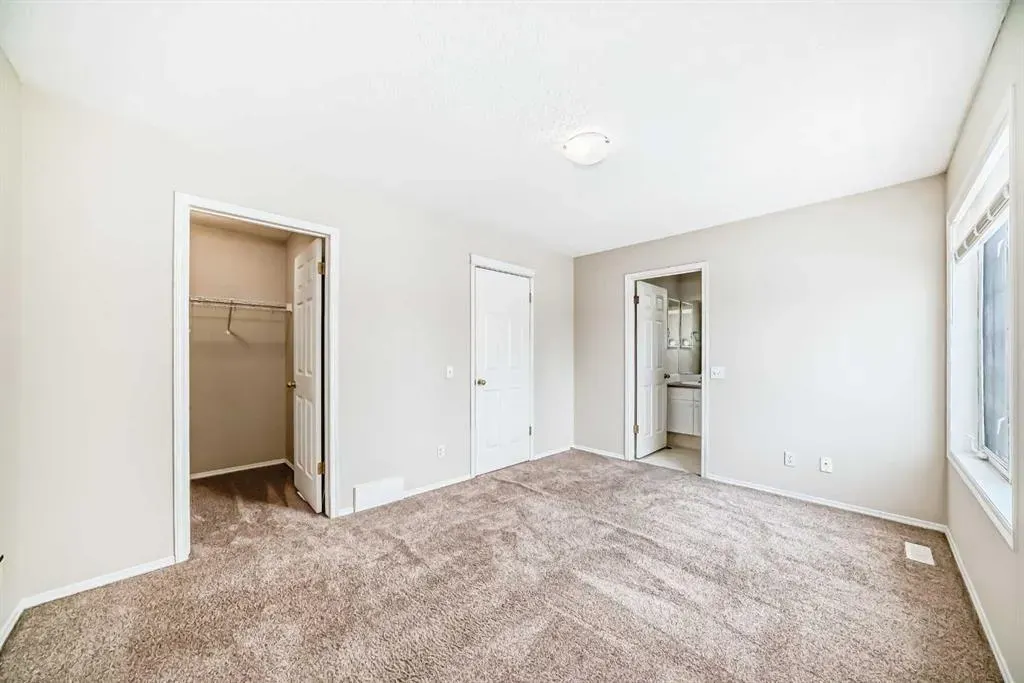 84 Inverness Square SE