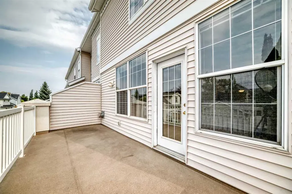 84 Inverness Square SE