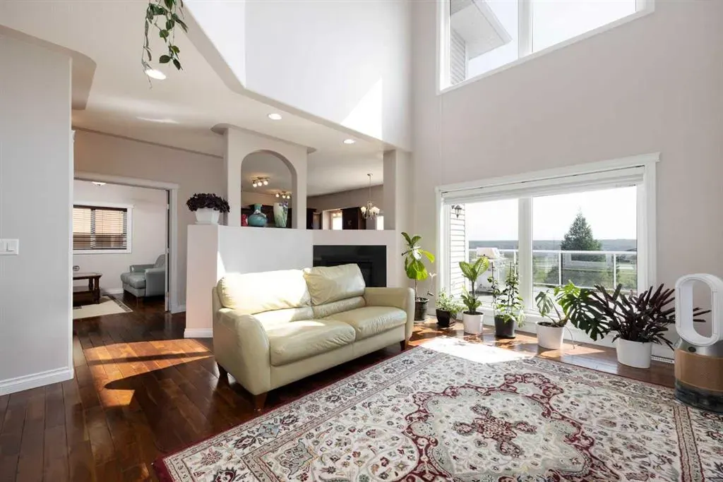 121 Gravelstone Way