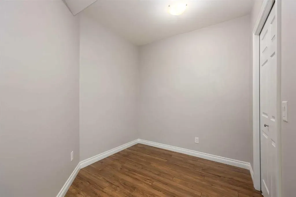 121 Gravelstone Way