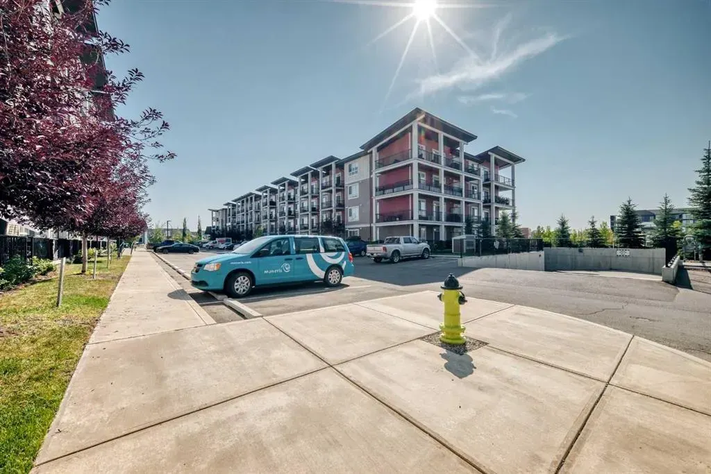 40 Walgrove Walk SE, #207