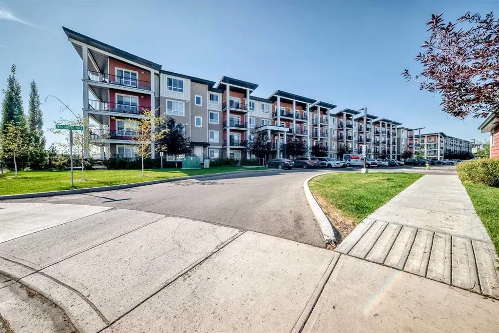 40 Walgrove Walk SE, #207