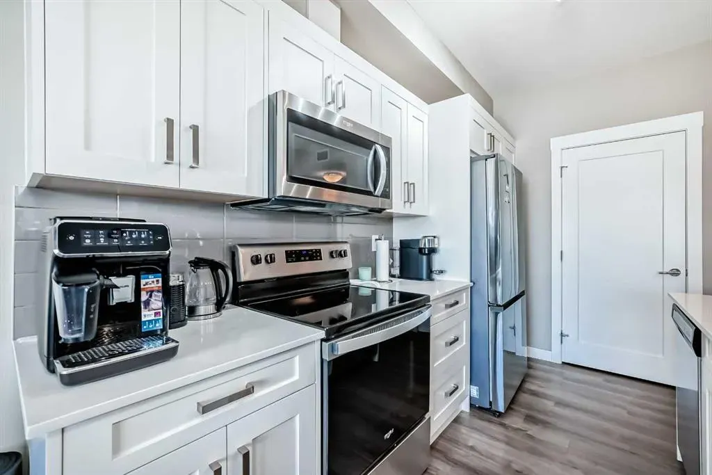 40 Walgrove Walk SE, #207